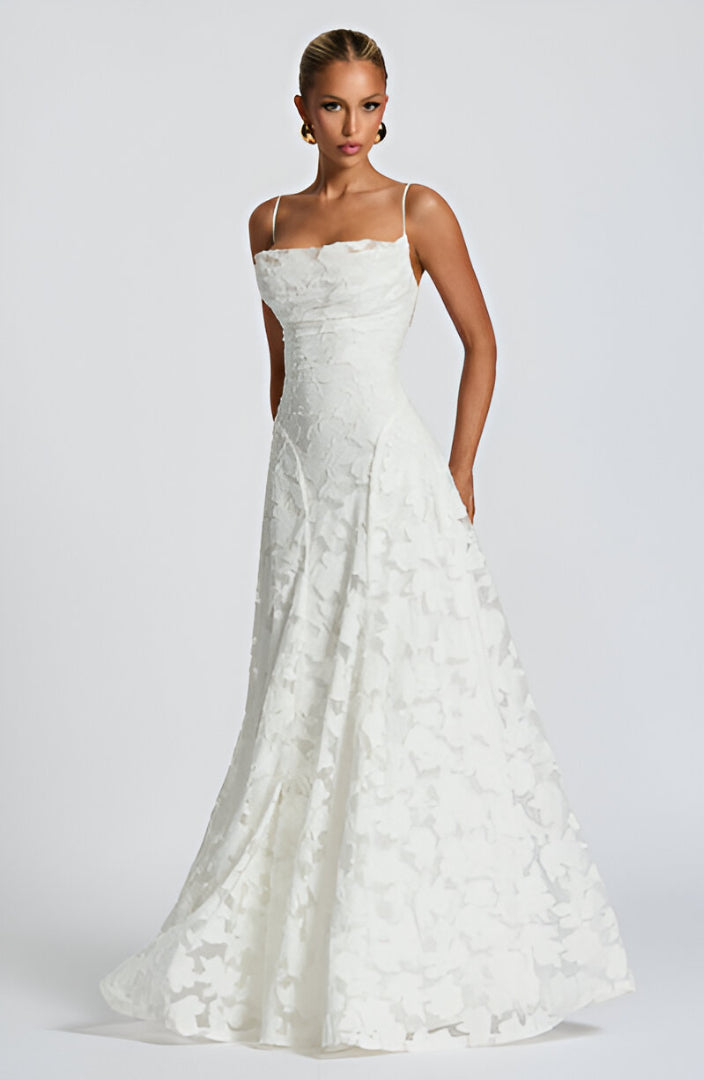 Natalia | Koronkowa sukienka maxi