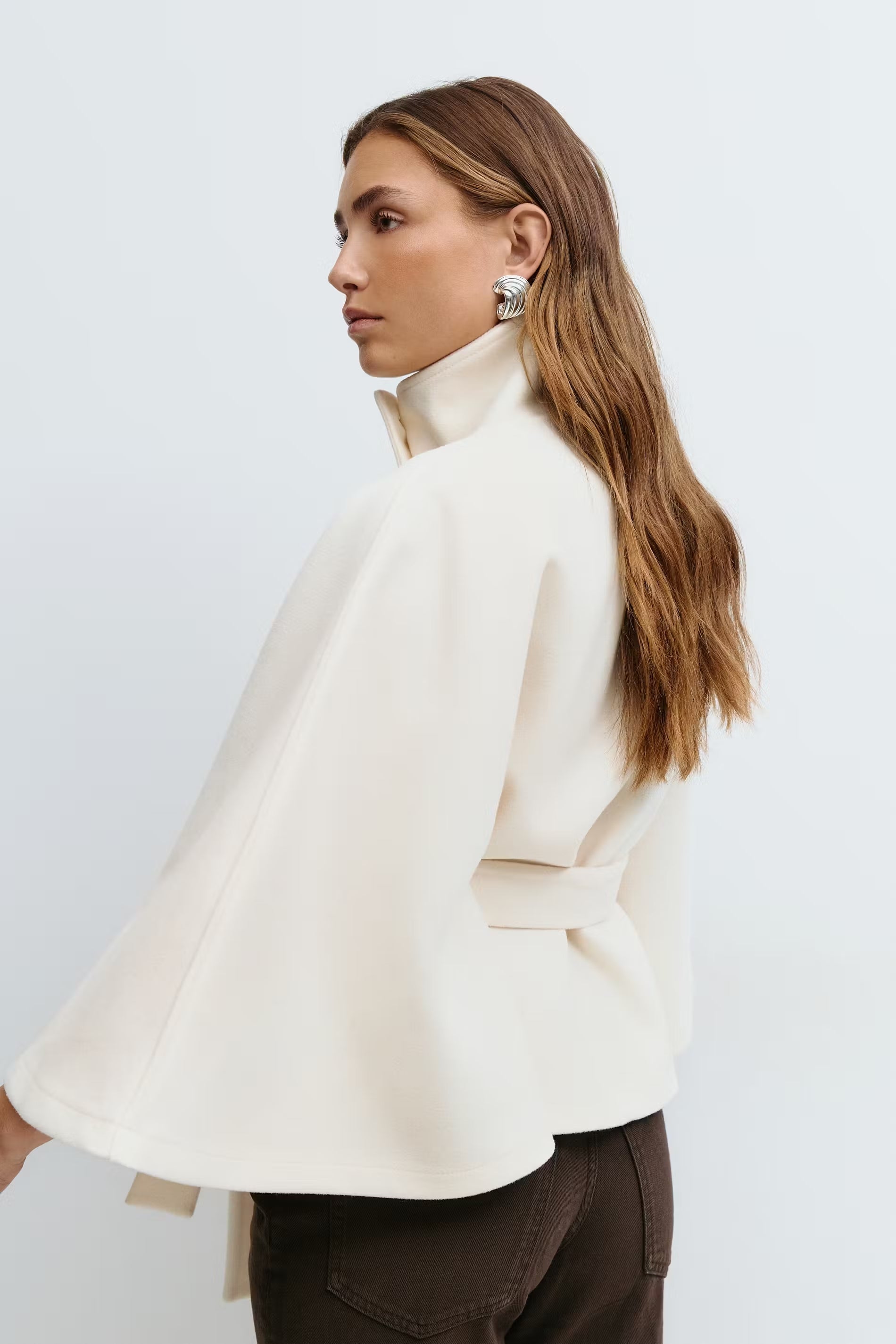 Ania | Stylowa peleryna jesienna