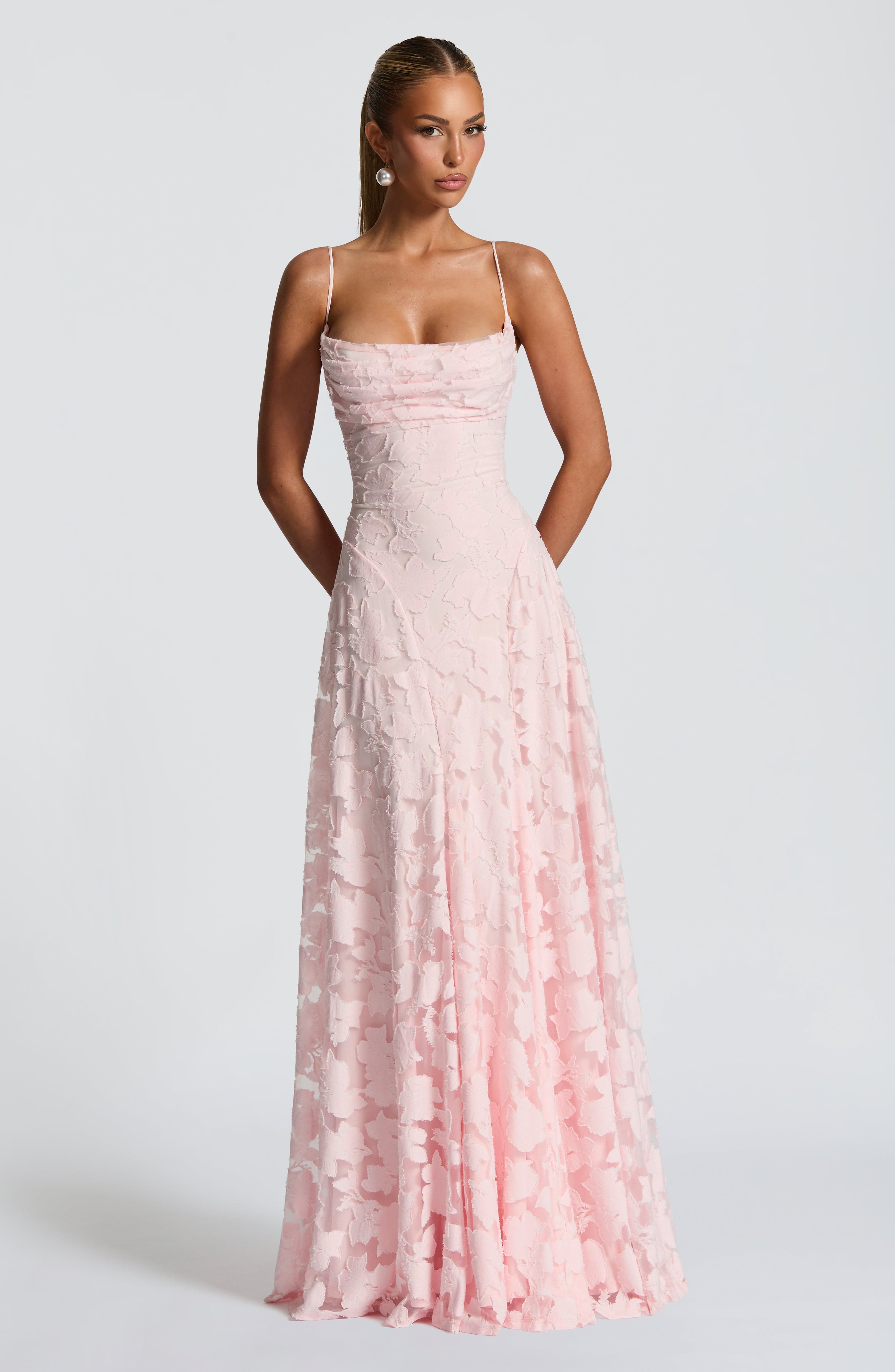 Natalia | Koronkowa sukienka maxi